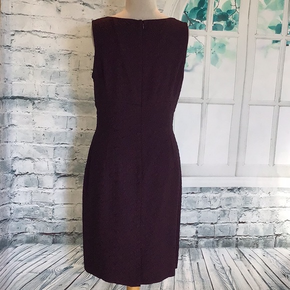 Tahari Dress size 8p - Picture 3 of 7